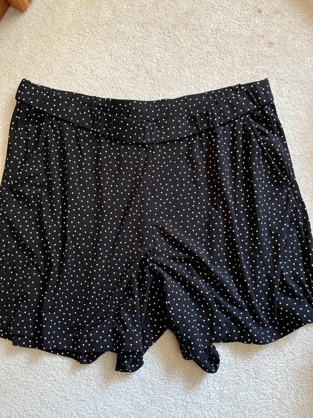 J Jill sz XL Black Polka Dot Women’s Shorts